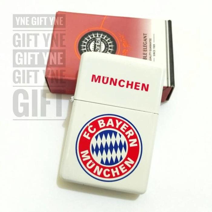 Zippo Model Motif Bayern Munchen- Zippo KW- Korek Zippo Klub Bola