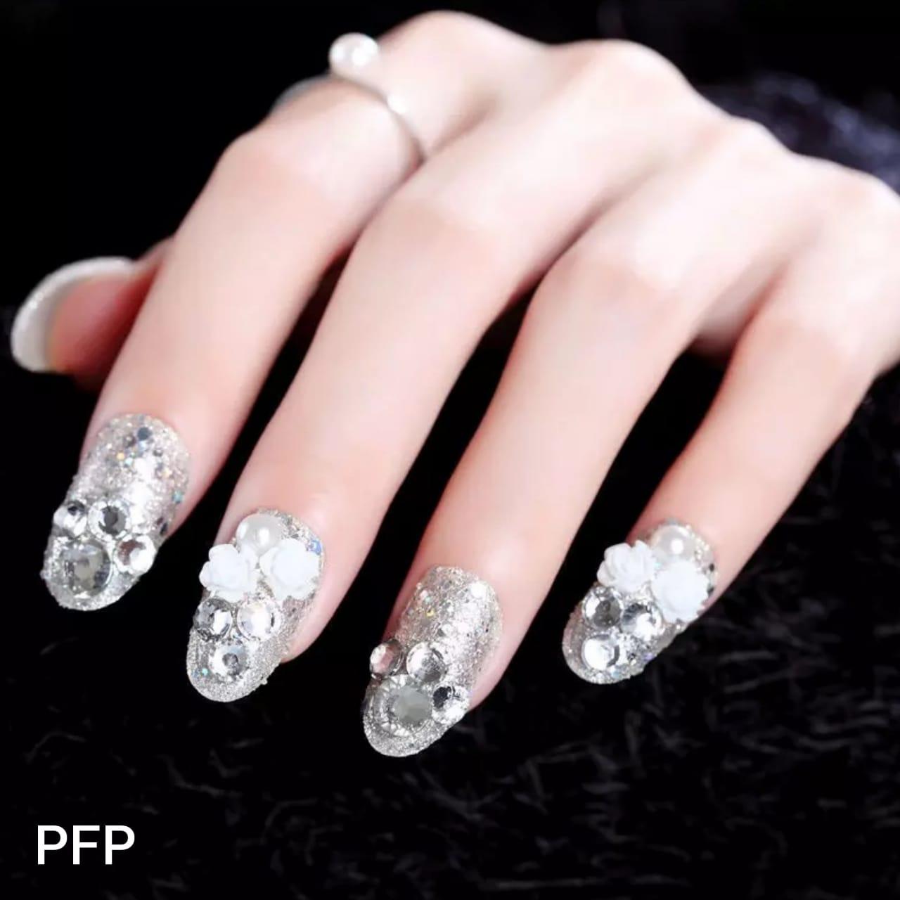 wedding fake nail/kuku palsu pernikahan/nailart/aksesoris kuku pengantin(di kirim sesuai gambar)