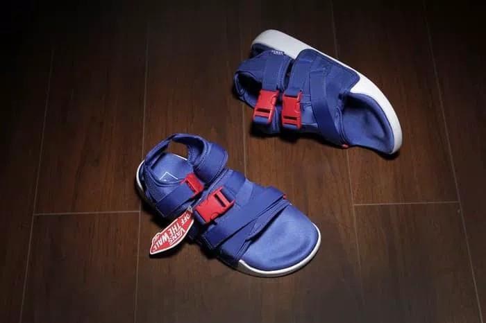 Sandal Pria Vans Laguna / Sandal Pria Terlaris / Sandal Pria Diskon / Sandal Pria Berkualitas / Sandal Pria Terlaris / Sandal Pria Olahraga / Sandal Pria Murah / Sandal Pria Ori / Sandal Pria Limited / Sandal Trendy / Sandal Elegan