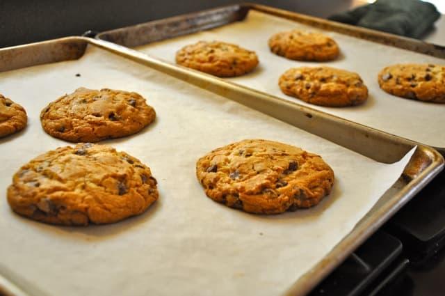 HARGA SPESIAL!!! Baking parchment kertas loyang bakar u/ roti kue cake & cookies jerman - 3Ai7hy