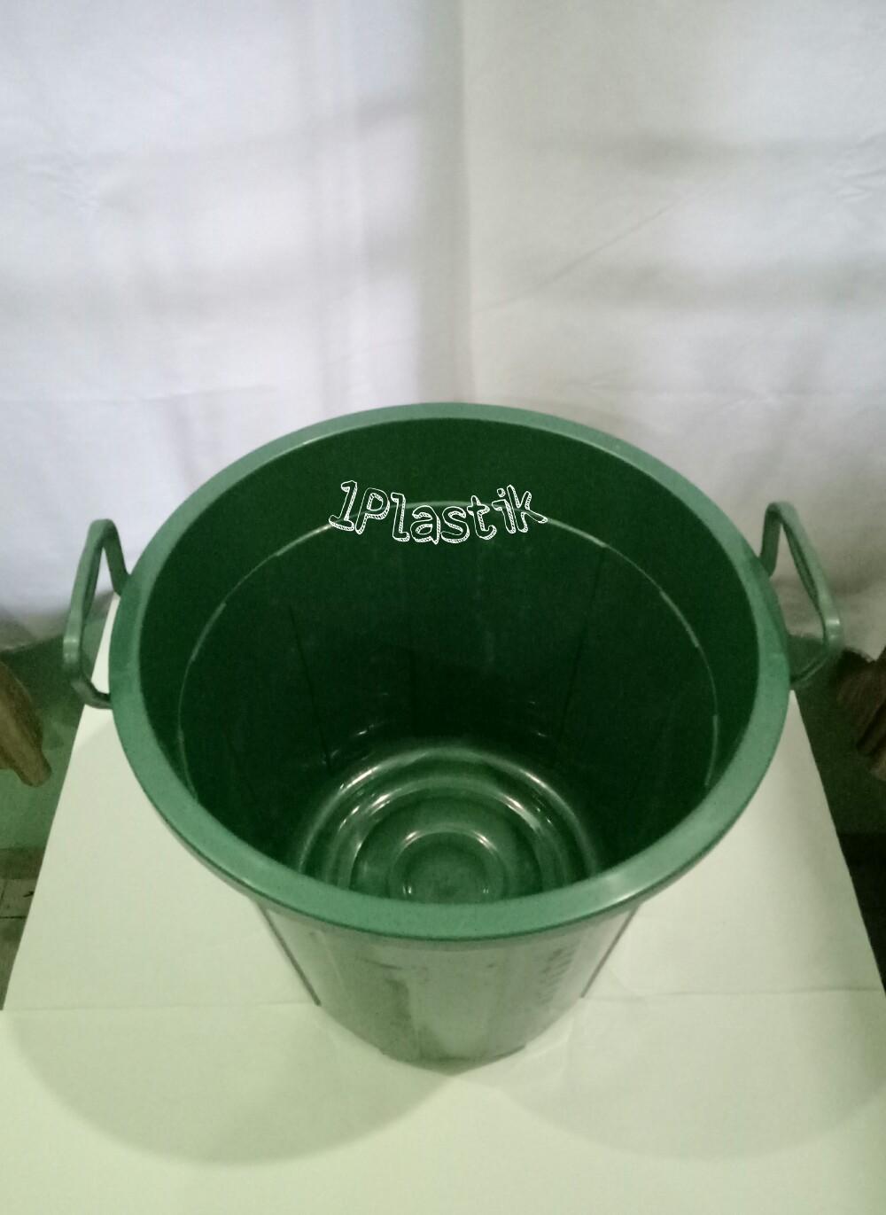 Tong Air 30L Gagang Plastik