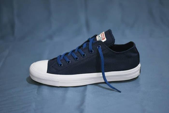 DISKON TERLARIS - Sepatu Converse Chuck Taylor II Komponen Ori / Biru Navy