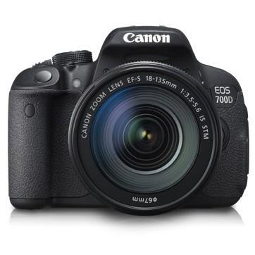 Canon Digital EOS 700D with lens 18-135IS STM