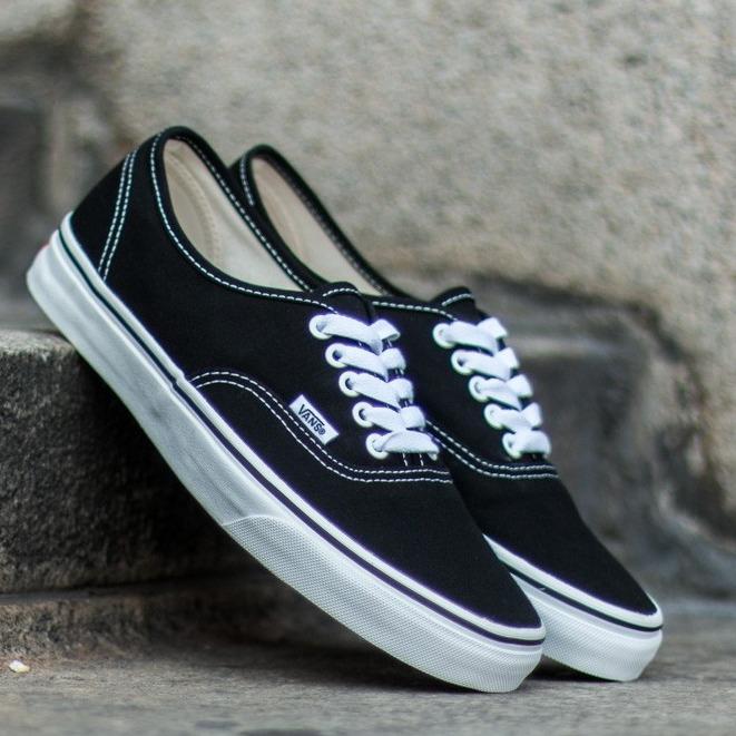 Jakarta Sneakers - Sepatu Vens Authentic Canvas Unisex Skateboard