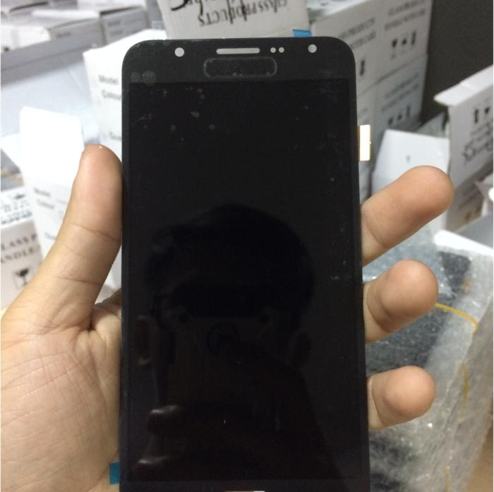 Harga Spesial!! Lcd Touchscreen Samsung J7 J700 2015 - Putih - ready stock
