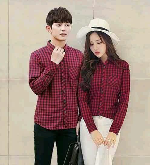 T.J C-KEMEJA COUPLE KOTAK KECIL MAROON -KEMEJA MURAH !!!-HARGA GROSIRAN-( PRIA L WANITA M ) BAJU PASANGAN HARGA SUDAH SEPASANG COUPLE FASHION NEW FASHION