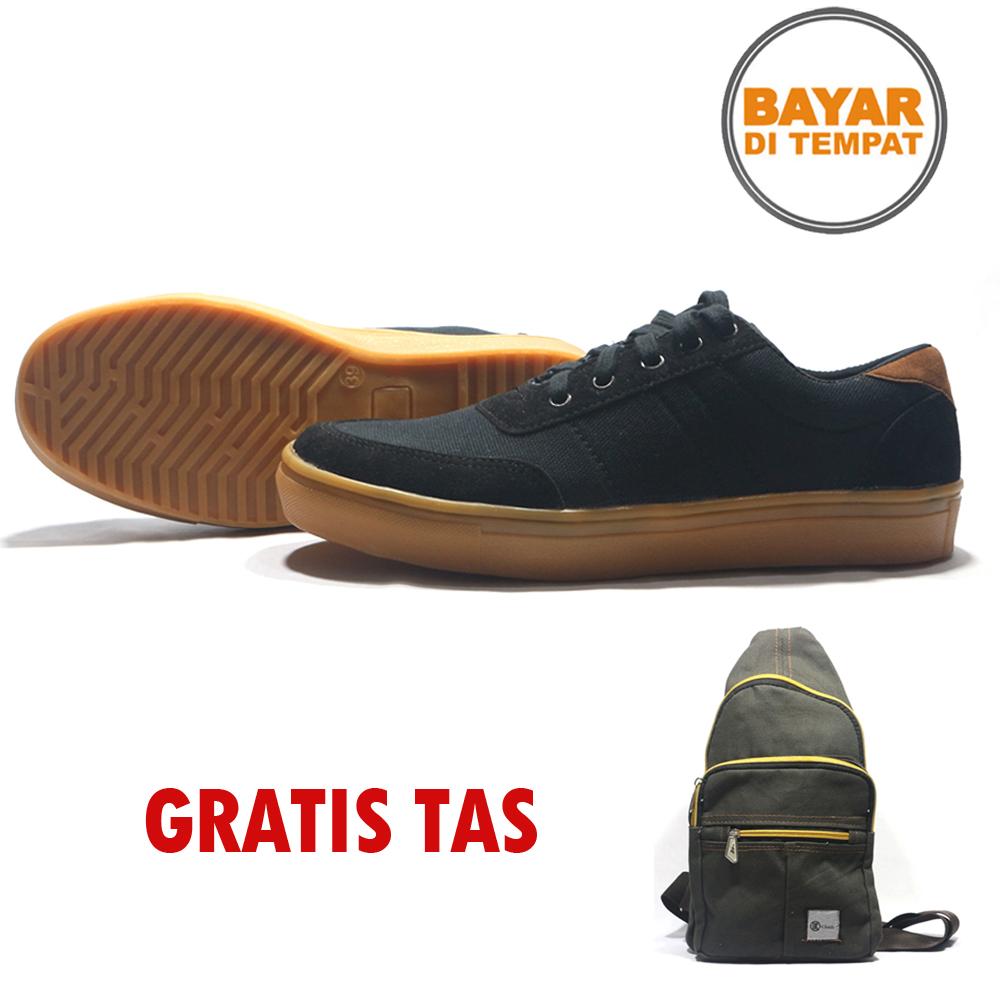 E-Clouds Sepatu pria / Sepatu Sneaker / Sepatu distro / Sepatu Casual / Sepatu Cowok / Sepatu Swidey free tas tali satu