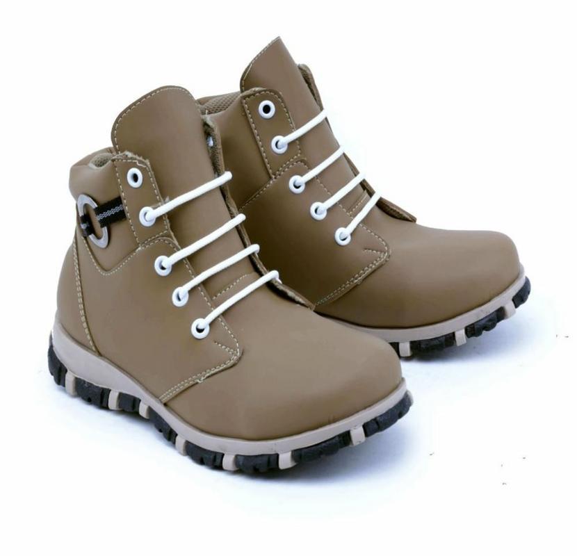 Garsel Shoes Sepatu Boots Anak Laki-Laki Tan - GMU 9531