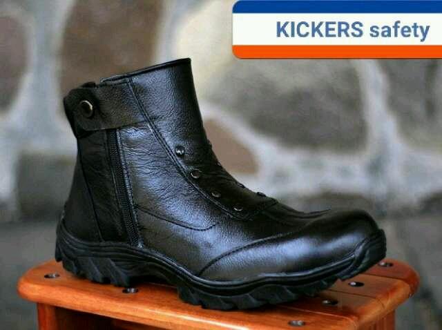 sepatu boots safety casual kerja pria kickers zipper leather ( sepatu pria , sepatu boots , sepatu safety , sepatu kerja , sepatu casual )