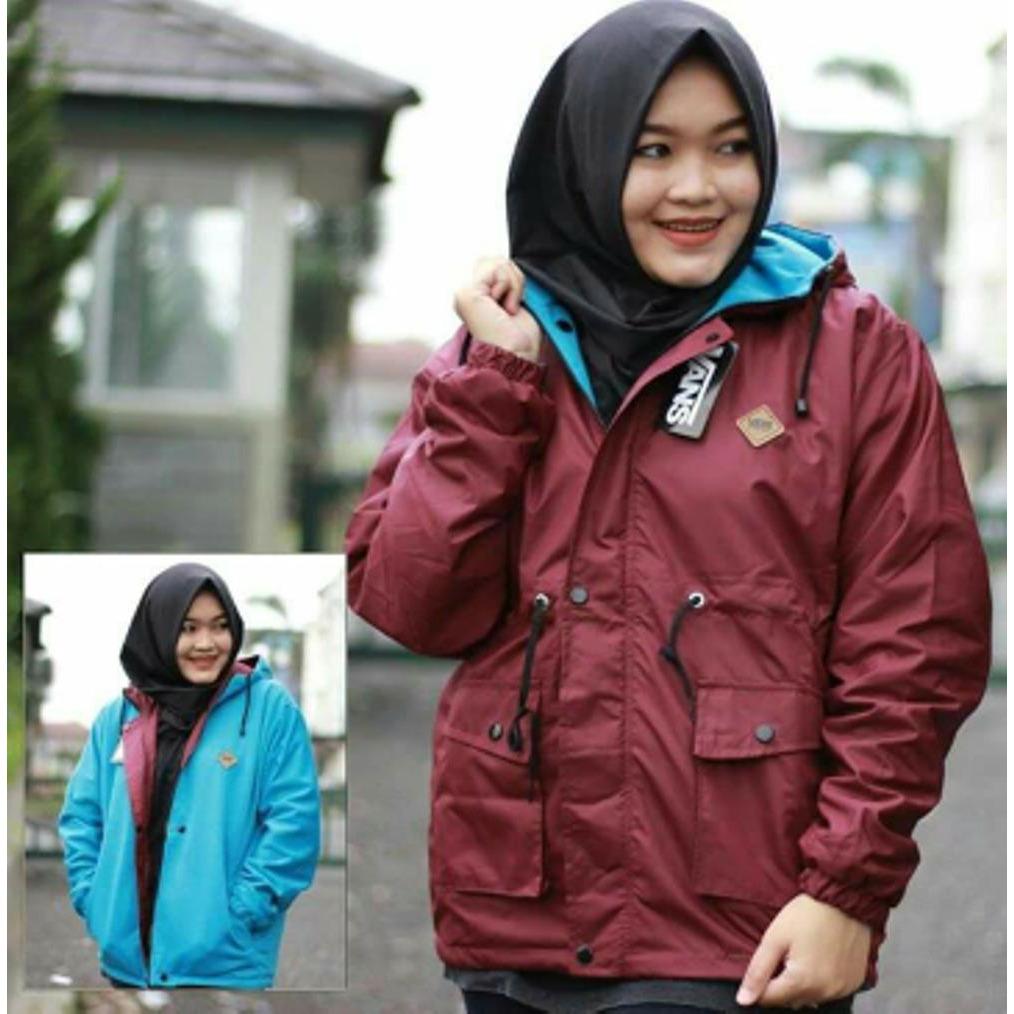 JAKET PARASUT WANITA/JAKET BOLAK-BALIK