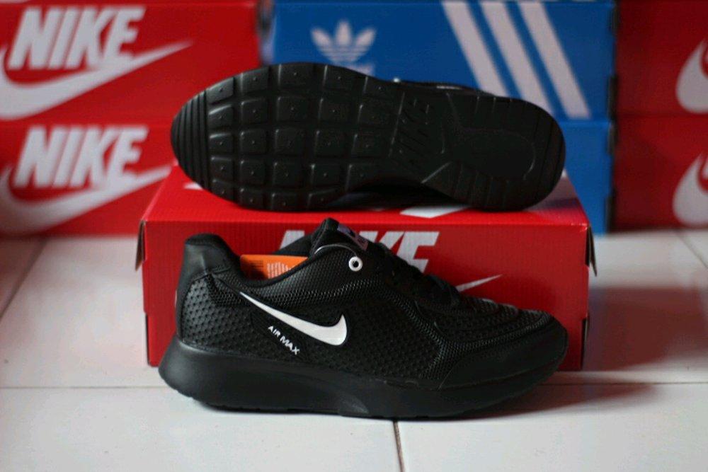 SEPATU SEKOLAH NIKE AIRMAX HITAM COCOK UNTUK SEKOLAH DAN KERJA
