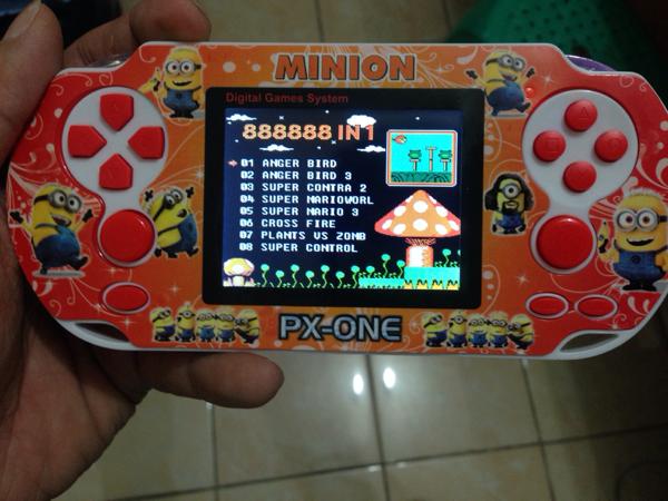 game boy / game portable / Nintendo / pvp dw 118