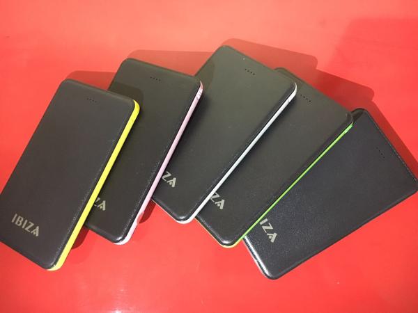Powerbank ibiza super slim 12.000mah - Power Bank Terbaru - Aksesoris Handphone - Aksesoris Handphone Terlaris dan Murah - Power Bank Termurah - Power Bank Kualitas Terbaik - Alat Cas Handphone