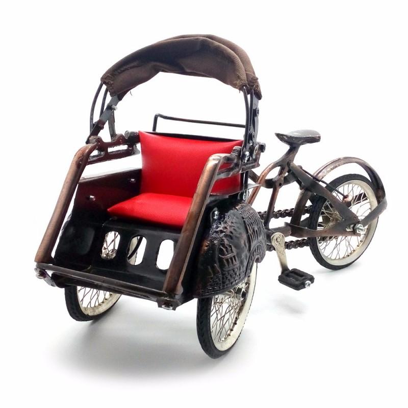 Miniatur Becak Jawa / Becak Jogja