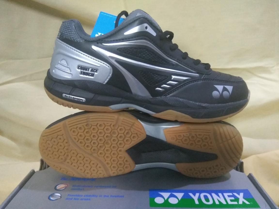 Sepatu Bulu tangkis Badminton Yonex Court Ace Tough Black