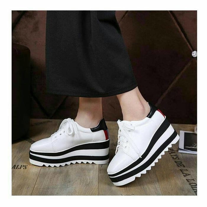 WEDGES BOOTS DL21 PUTIH (SOL GERIGI)