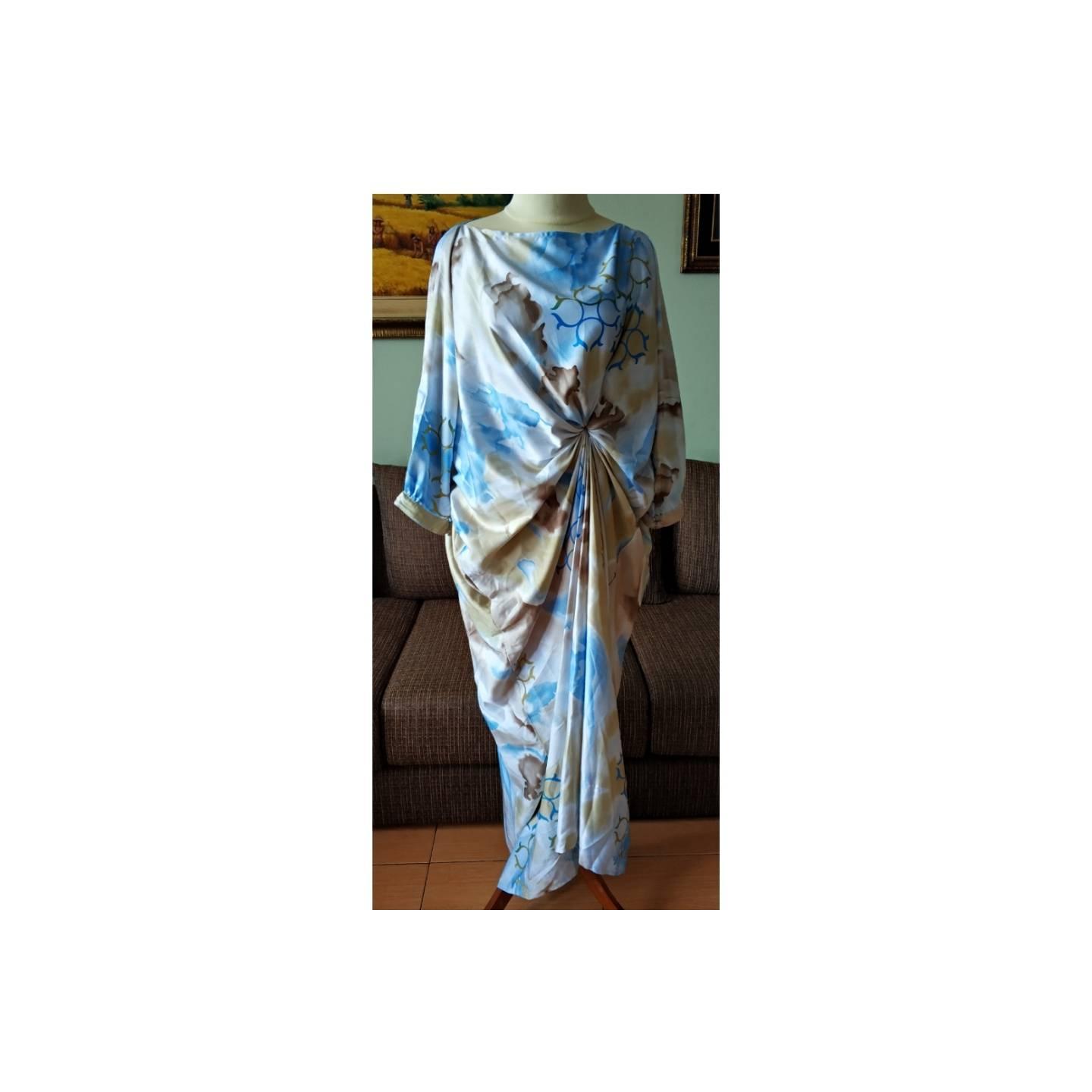 Kaftan Modern Silky Side Folded Blue