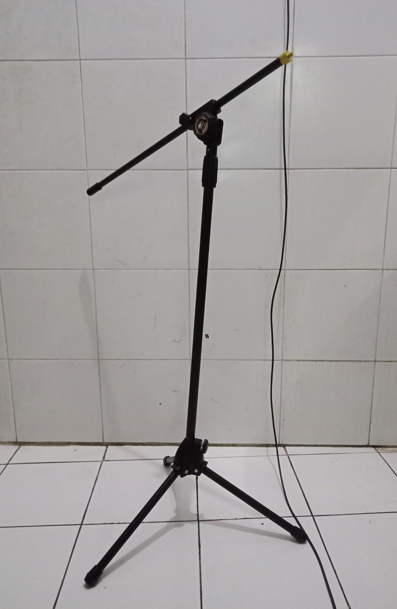 Stand mic Tripod maruni panjang