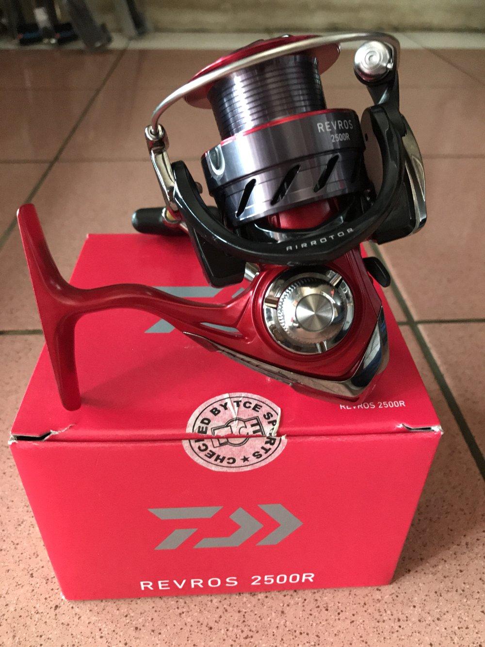 Reel Murah Daiwa Revros 2500R Terlariss