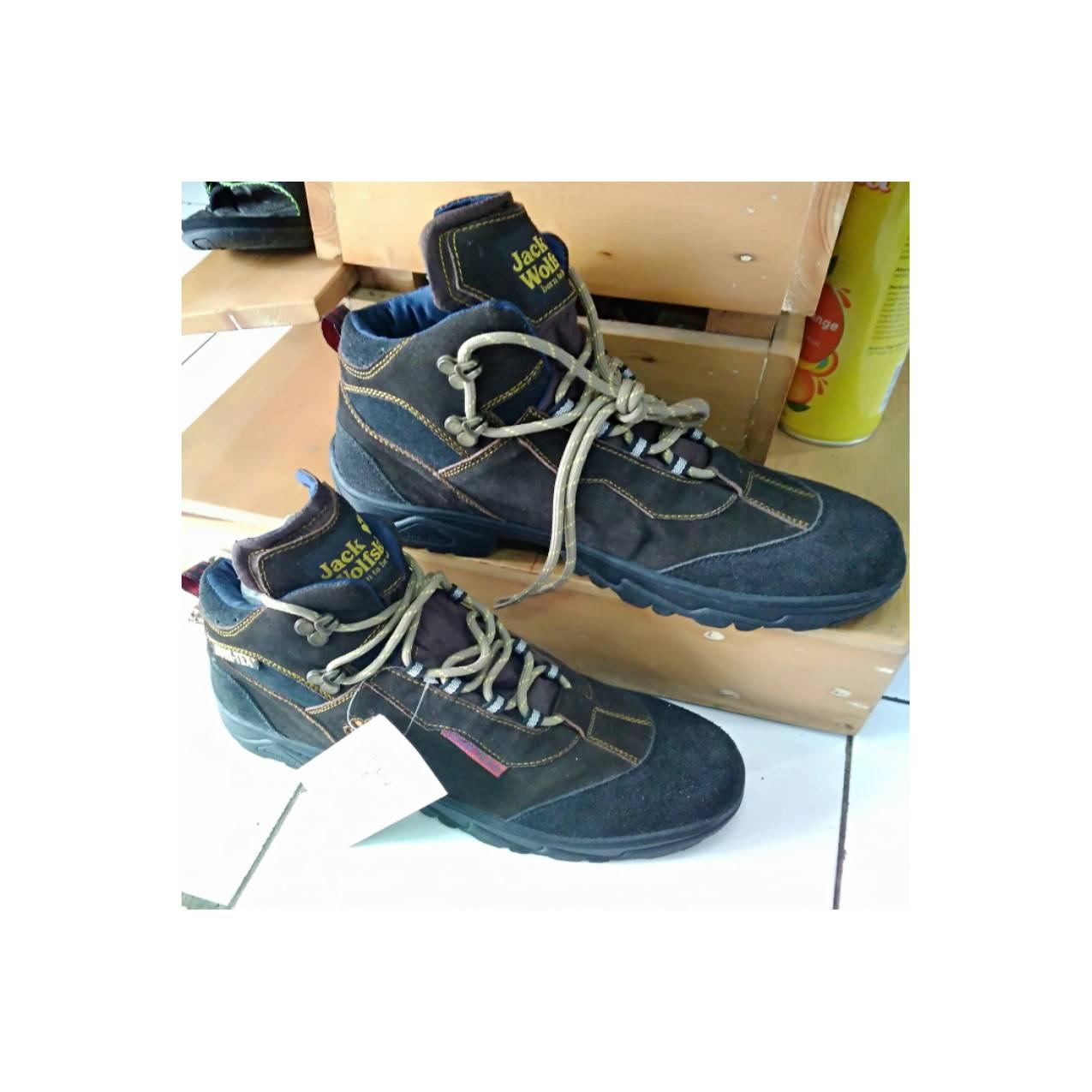 Jual sepatu gunung jws outdoor trekking size 45 adventure tangerang