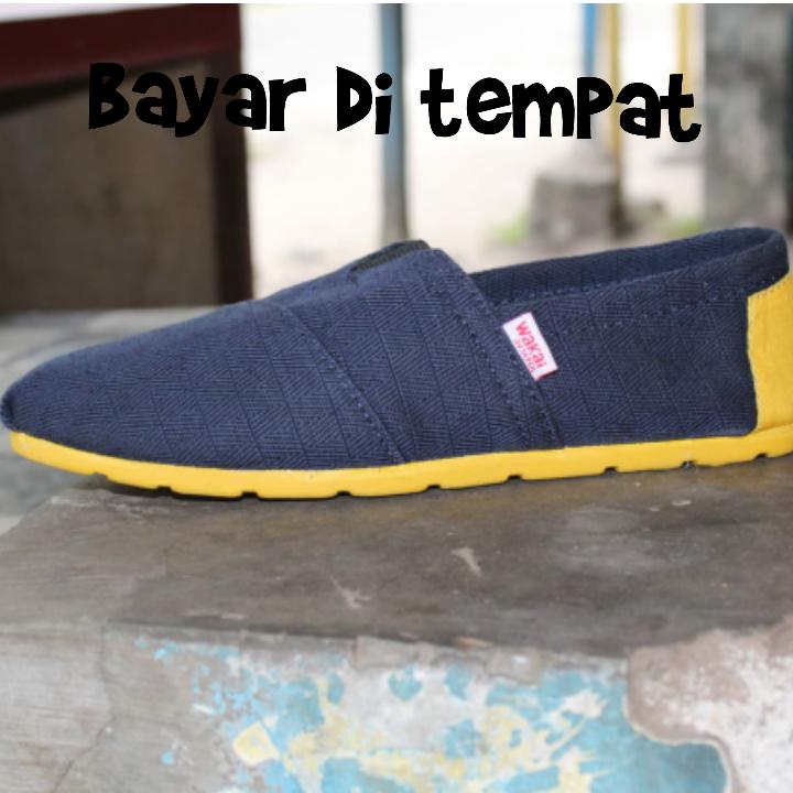 Sepatu wakai pria dan wanita
