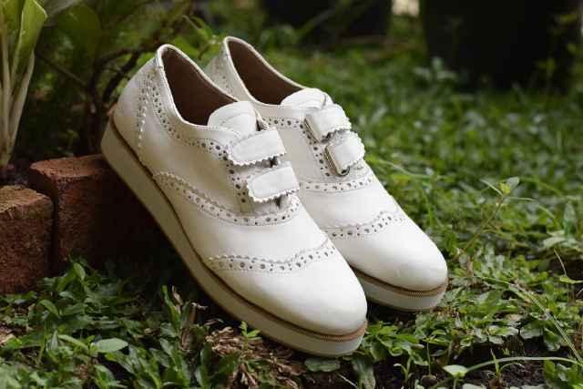 Promo SEPATU AZCOST WOMAN PREPET WHITE #3 Fashion