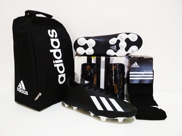 SEPATU BOLA MURAH BERKUALITAS PAKET ALL IN ONE (Sepatu + Kaus Kaki + Tas Sepatu + Deker)