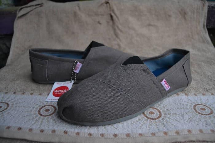 PROMO!!! Sepatu Wakai Shoes Cowok / Enjoy Style Slip On / Fashion Men