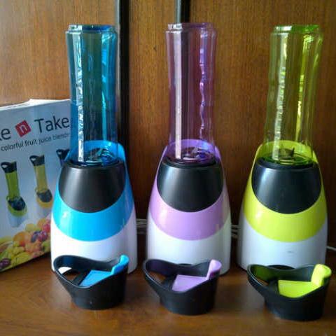 Portable Blender Shake N Take Sporty 2nd Gen - Juicer / Blender Mini Shake N Take Go Untuk Jus Buah / Susu Shaker / Sayur Desain Sport Very Good Quality