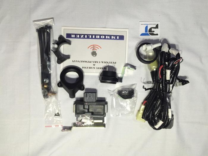 Alarm Yamaha R25 / MT25 (REV Immobilizer Yamaha R25 / MT25) | ( gembok alarm motor anti maling koper sepeda pagar cakram kinbar kode tas mobil clock rumah sensor gerak pintu digital remote lock bht ) |