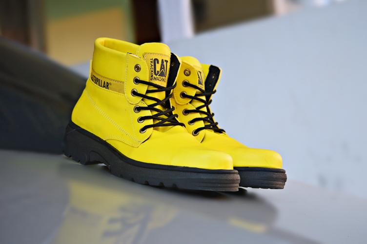 BEST SELLER !!! Sepatu Pria Caterpillar Safety Boots ORIGINAL High Quality PROYEK LAPANGAN / SEPATU PRIA / SEPATU BOOTS / TRACKING BOOTS