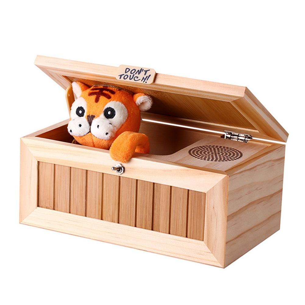 Wooden Useless Box Tinggalkan Aku Sendiri Kotak Most Useless Mesin Jangan Sentuh Tiger Toy Gift dengan Sound