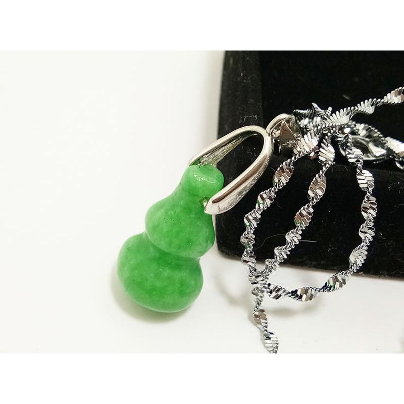 VeE Kalung Liontin Giok Hijau Model Labu - Kalung Terapi Kesehatan