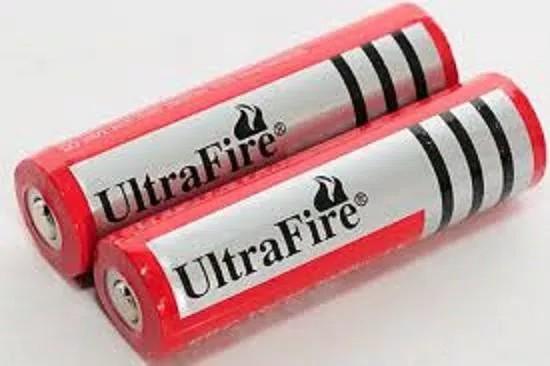ULTRAFIRE ORIGINAL baterai 3.7V battery batere cas charger charging vape vapor senter swat Rechargeable Lithium Ion LES Harga utk 1pcs PRODUK ORIGINAL 100% Spesifikasi: Li-ion Rechargeable Voltage: 3.7V Diameter: 18m
