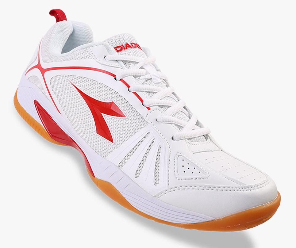 Sepatu Badminton merk Diadora 100% Original