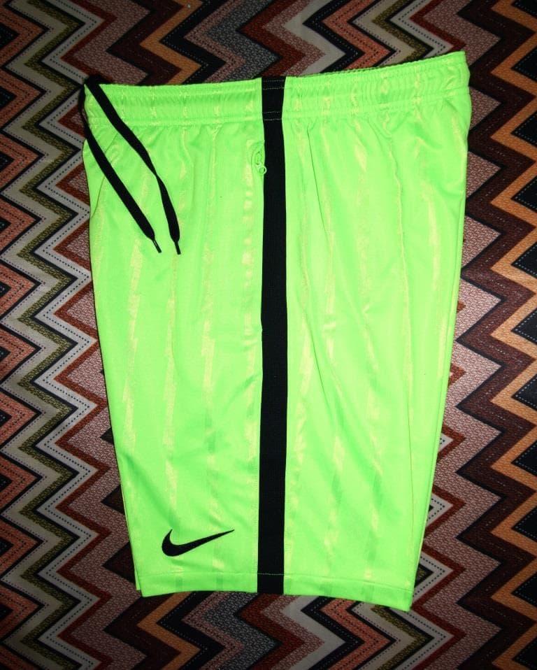 Celana Pendek NIKE Short Squad Futsal/Gym/Running Neon Green ORIGINAL