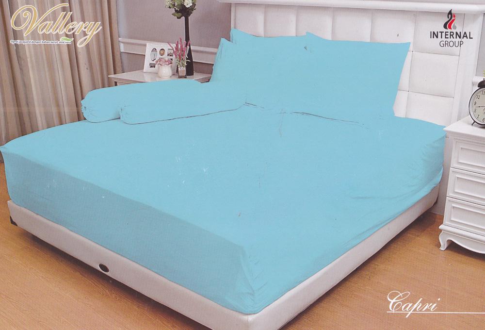 Internal Vallery Capri Sprei 180x200x30cm