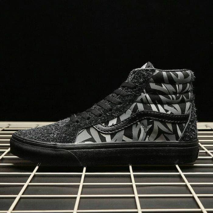 SEPATU VANS SK8 HI DARK THORN ZW65 / Sepatu Pria Diskon / Sepatu Pria Murah / Sepatu Pria Premium / Sepatu Pria Terbaru / Sepatu Pria Ori / Sepatu Pria Berkualitas / Best Seller / Sepatu Pria Outdoor / Sepatu Pria Keren