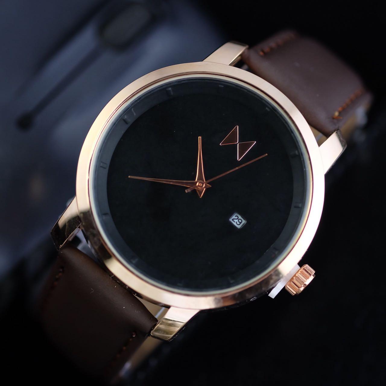 Jam Tangan MVMT Hennesey Premium - Limited Edition Elegan Mewah Series-Pria Wanita Formal Kasual Terbaru-Women Men Trendy Watch-Leather/Stainless Premium Strap-Kulit Stainless Kekinian Sporty Fashionable Free 2 Sony Battery & Exclusives Autenthic Box