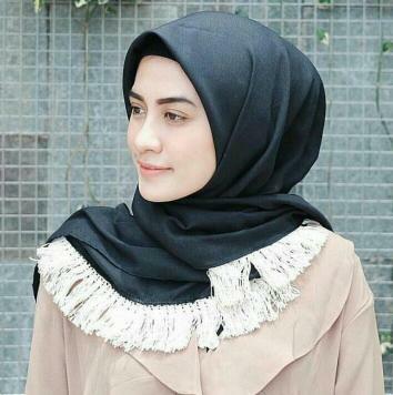 tukiyem13 - Jilbab Hijab Kerudung Wanita Segiempat Rumbai Dayak