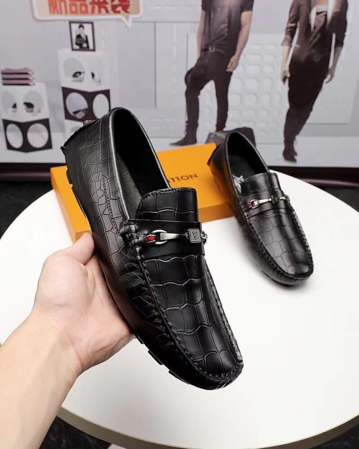PROMO!!! Sepatu Kulit Casual Pria Cowok Loafer Lv Louis Vuitton Kw 1:1 Import O