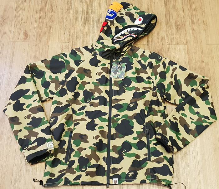 Harga Spesial!! Jaket Bape Parasut Super Mirror Quality - ready stock