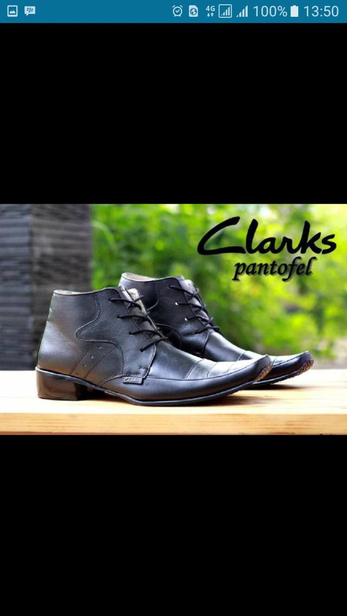 Sepatu Boots Pria Clarks Pantofel Kulit Hitam PREMIUM F0320 - TsZVeT