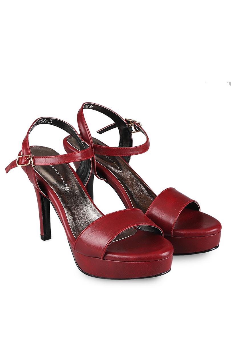 Inspirasi modis pembahasan model sandal tentang  19+ Sandal Wanita Yongki Komaladi, Untuk Anda