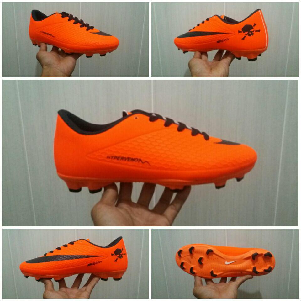 SEPATU BOLA NIKE