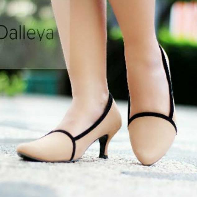 Dalleya - sepatu wanita high Heels pantofel kerja hak tinggi simple casual ARISH 01.