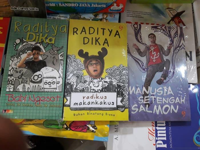 PAKET 3 BUKU RADITYA DIKA gansabook 1169