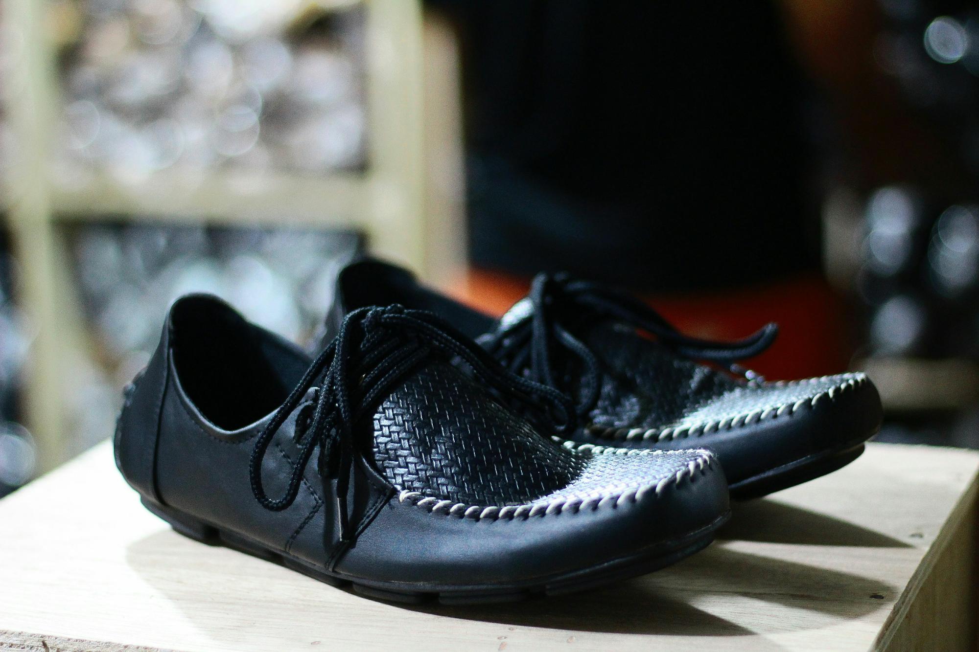 Sepatu Santai Pria Murah Lacoste Slop On