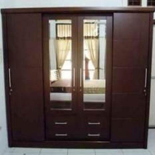 lemari pakaian minimalis 4 pintu