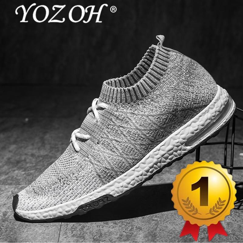 YOZOH Menjalankan Sepatu For Pria Mesh Bernapas Olahraga Sepatu Pria Tinggi Meningkatkan Sneakers Pria English. Cahaya Sepatu Olahraga-abu-abu